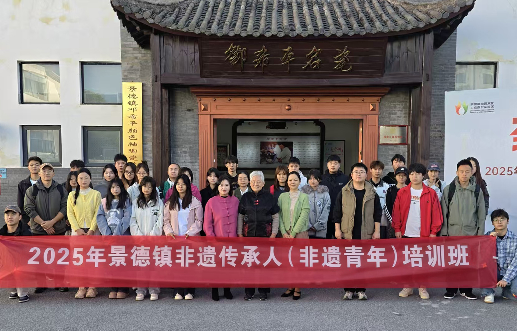 03048e0b4da7ecf7605f5ae710f7a47a