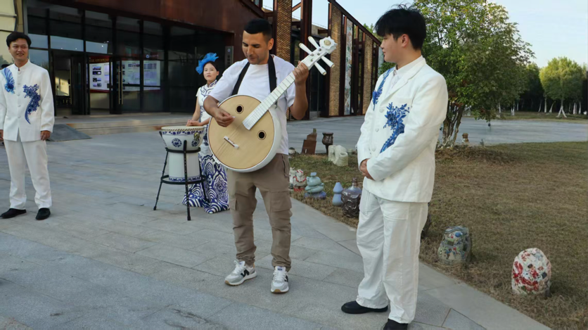 2025-10-17 20:45:53.890000 2025-10-17 20:45:53.890000