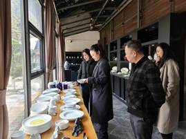 f61a7b0f6624ca06295317c8e7489061